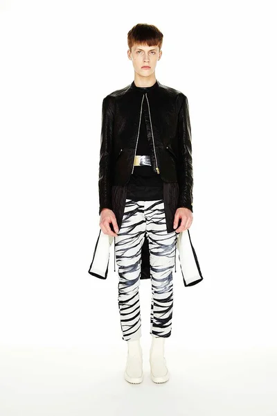Look 14